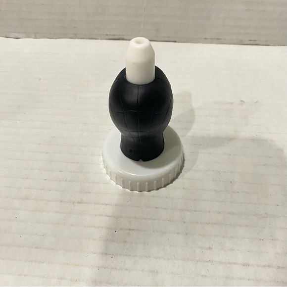 Good 2 Grow Miles Morales Spiderman Spider Man Spout Juice Topper - Picture 2 of 2